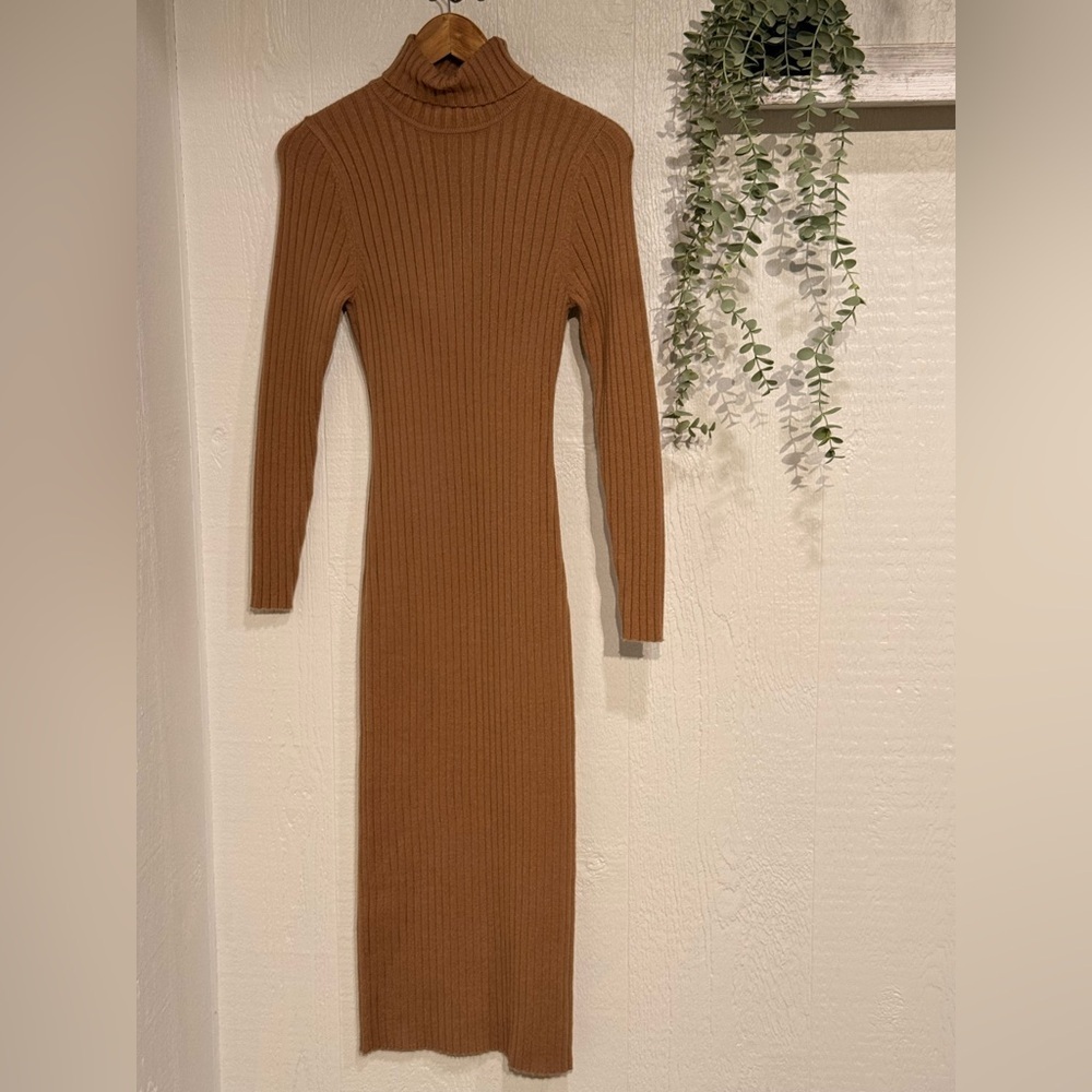 KYLIE RIB Maxi Dress‎ NWOT cinnamon